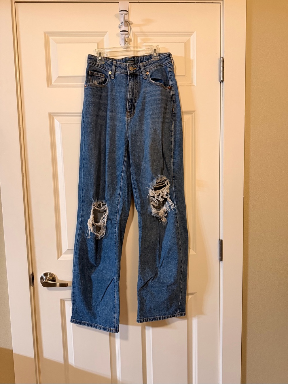 wild fable Blue High-Rise Flare Jeans with Knee Rips